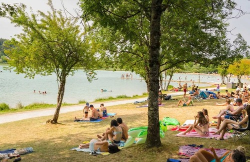 Clairvaux-les-Lacs Casa | Camping - Piscine - ccagfdd