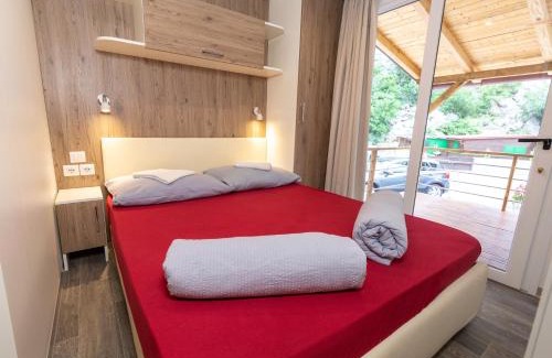 Senj Complejo | Camping RAĆA