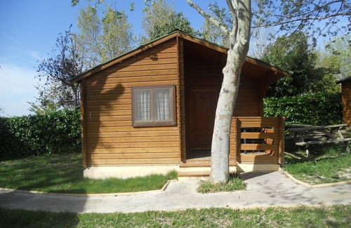 Fuente de Piedra Alquiler De RV | Camping Rural Fuente de Piedra