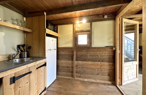 Ultramort Alquiler De RV | Camping Rural Montori
