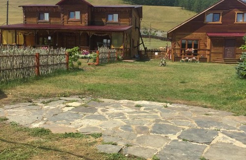 Bol'shoye Goloustnoye Casa | Camping Russkoe Podvorie