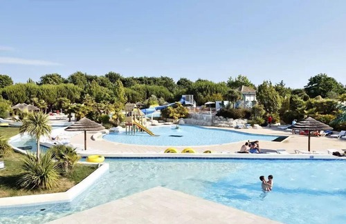 Mauzac Casa | Camping Séquoia Parc***** - Cottage Grand Confort TV LV Air conditioning 3 rooms 4 people