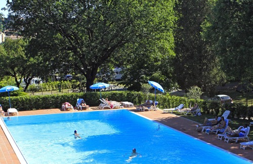 Siena Alquiler De RV | Camping Siena Colleverde