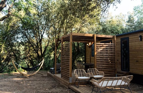 Cendras Casa | Camping Sunêlia La Clémentine **** - Chalet Prestige 13m² - 1 chambre - Terrasse couverte 8m² 3 personnes