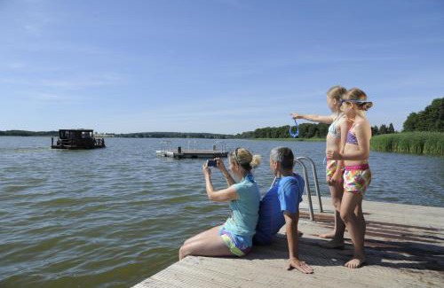 Groß Quassow Complejo | Camping-und Ferienpark Havelberge