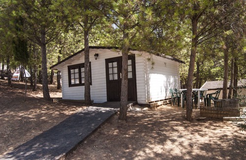 Iznajar Alquiler De RV | Camping ValdeArenas