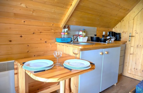 Nairn Chalet De Esquí | Acampar sin el esfuerzo y los problemas! Luxury En Suite Glamping Pods, Sleep 4.