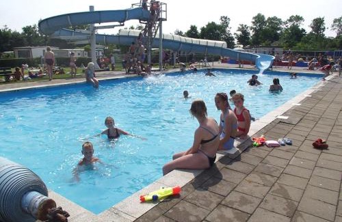 Baarland Apartamento | Campingplatz Scheldeoord Zeeland neben einem Sandstrand