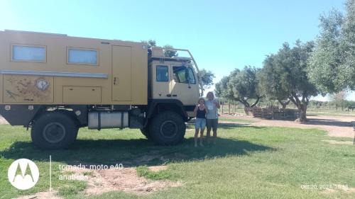Huaco Otro | Campings , granja y hostal el tata
