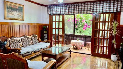 Baguio Casa | Campjohnhay Forest Home B1F