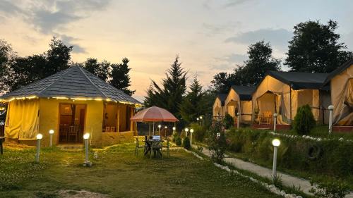 Suja Otro | CampKelang Bir Luxury Tents in Bir Billing
