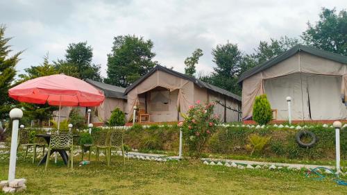Suja Otro | CampKelang Bir Luxury Tents in Bir Billing