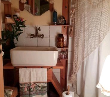 Eva Otro | Campo Elea - Menta & Levanta Guest Houses
