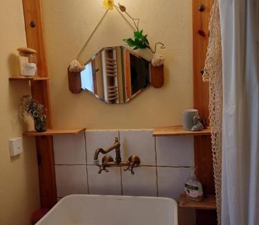 Eva Otro | Campo Elea - Menta & Levanta Guest Houses