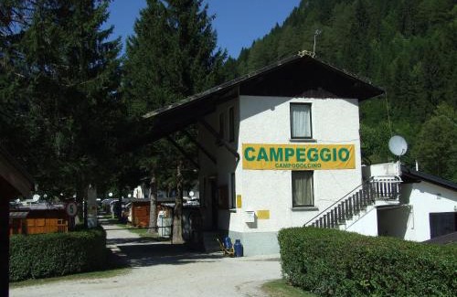 Campodolcino Apartamento | Campodolcino Camping