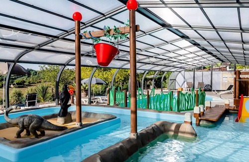 Rouffignac-Saint-Cernin-de-Reilhac Chalet De Esquí | Campsite Flower Les Terrasses de Dordogne *** - Standard Chalet 3 rooms 4 people Without Sanitary facilities