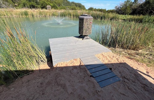 Graham Alquiler De RV | Campsite #12 at Lake Godstone