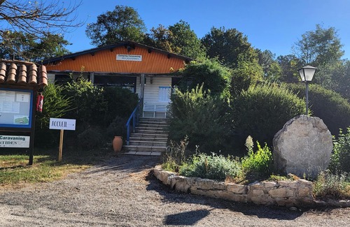 Salles Casa | Camping des Bastides **** - Yurta para 4 personas sin inodoros.