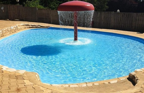 Salles Casa | Camping des Bastides **** - Yurta para 4 personas sin inodoros.