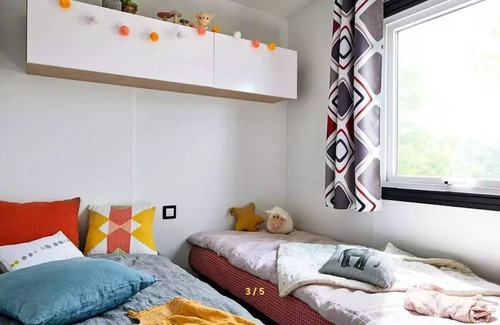 Crecy-la-Chapelle Casa | Vrbo Property