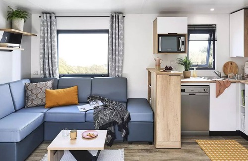 Seniergues Casa | Campsite Domaine de la Faurie**** - EXCLUSIVE mobile home - 3 bedrooms - 2 bathrooms for 6 people