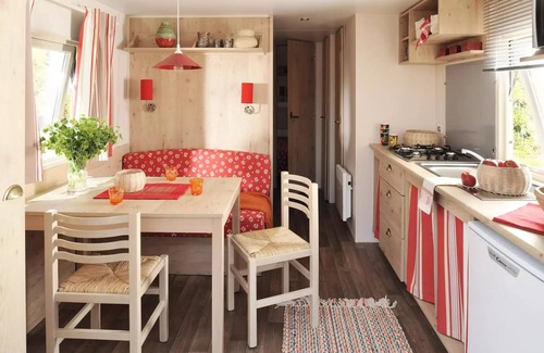 Chateau-d'Olonne Cabina | Campsite Flower le Petit Paris**** - 3-room trailer for 4 people