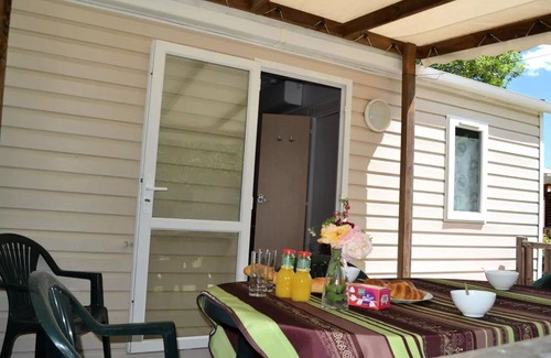 Goudargues Casa | Campsite Flower le Saint Michelet**** - Mobile home Domino Standard 3 rooms 5 people