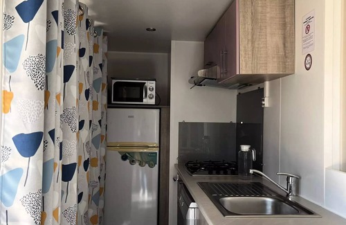 Tremolat Casa | Campsite Flower Les Berges de la Dordogne *** - Comfort Mobile Home 32m² Malaga - 3 bedrooms + Covered terrace, air conditioning, TV, dishwasher 6 people