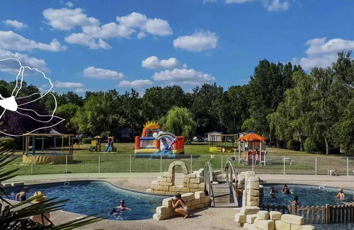 Luynes Casa | Campsite Flower les Granges*** - Canvas Bungalow 3 rooms 5 people Without Sanitary