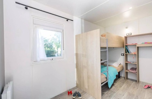 Serignan-Plage Casa | Campsite L'Etoile de Mer * - Comfort mobile home 2 bedrooms PRM 5 people