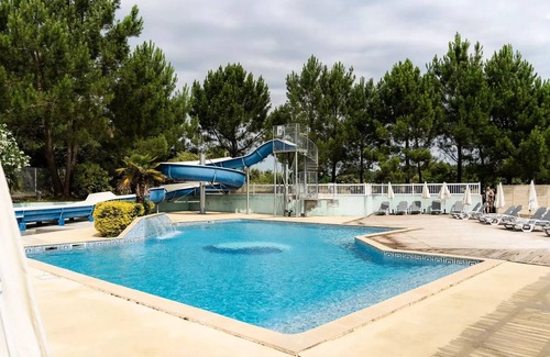 Le Verdon-sur-Mer Casa | Campsite La Pointe du Médoc**** - Mobile home Comfort 4 rooms 6 people - TV