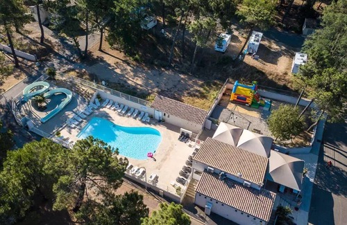 Mondragon Casa | Campsite La Pinède in Provence *** - Mobile Home Olivier 2 Rooms 2 People