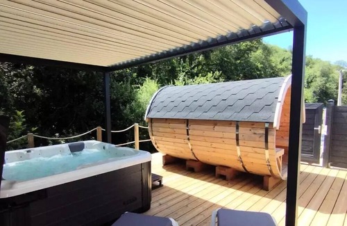 Huelgoat Casa | Campsite La Rivière d'Argent *** - Mobil-home SMALA - 4 bedrooms 8 persons