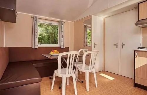 Saint-Yvi Casa | Campsite Le Bois de Pleuven**** - Mobil-home Classic 3 rooms 4 people