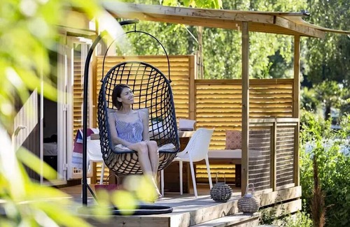 Nevez Casa | Campsite les Deux Fontaines**** - Cottage Privilege TV LV 3 rooms 4 people