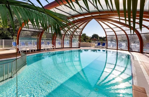 Nevez Casa | Campsite les Deux Fontaines**** - Cottage Privilege TV LV 3 rooms 4 people