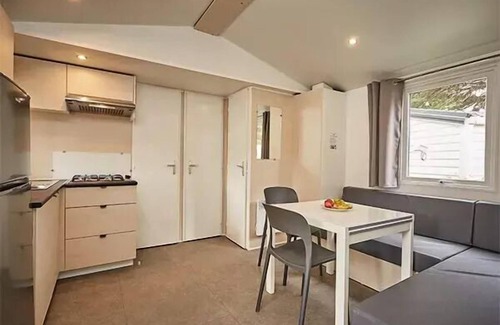 Torreilles-Plage Casa | Campsite Les Dunes***** - Mobile home Comfort 4 rooms 6 people air-conditioned - TV