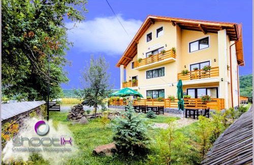 Sarasau Casa | Camves Inn