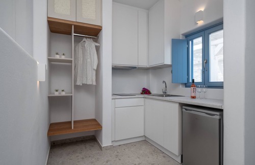 Donoussa Casa | Camvillia Donoussa Village Suites