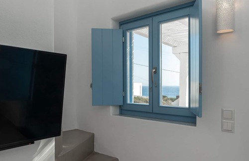 Donoussa Casa | Camvillia Donoussa Village Suites