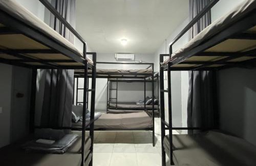 Virac Casa | Can accommodate up to 10 guest near Virac Airport