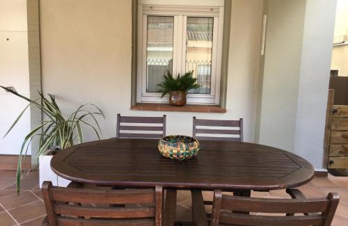 Les Planes d'Hostoles Apartamento | Can Musiquem amb Piscina