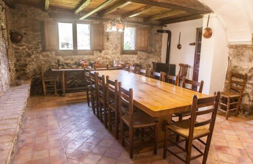 Sant Privat de Bas Casa | Can Paquei, casa rural , Vall d 'en Bas, Garrotxa