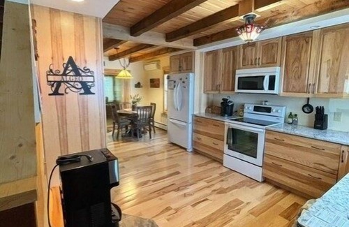 Meredith Casa | Can't Bear to Leave Lake Winnisquam