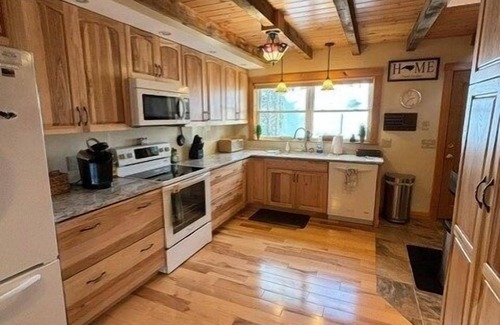 Meredith Casa | Can't Bear to Leave Lake Winnisquam