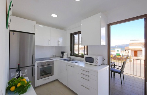 es Bacares Chalet De Esquí | Can Xim 080 fantástica casa cerca de la playa, con terraza, jardín, barbacoa y WiFi