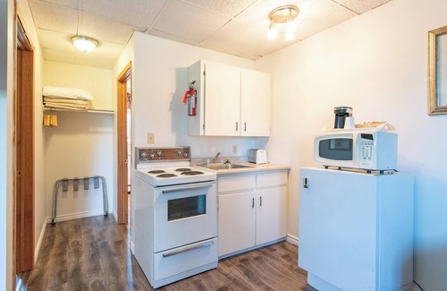 Central Bedeque Hotel | Canadas Best Value Inn & Suites Summerside