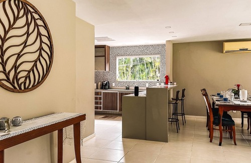 Mangaratiba Casa | Canal beach house, Portobello condominium