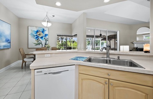 Laurel Casa | Canal-Front Luxury | Heated Saltwater Pool/Spa | Fishing Dock | Near the Beach!