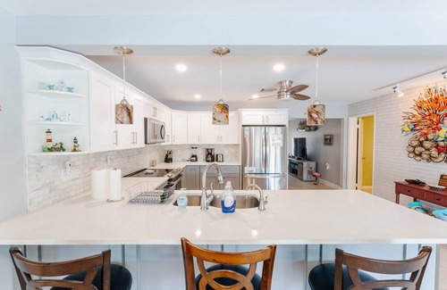 Garden Isles Casa | Canal Oasis W/ Private Dock & Poolside Paradise!
